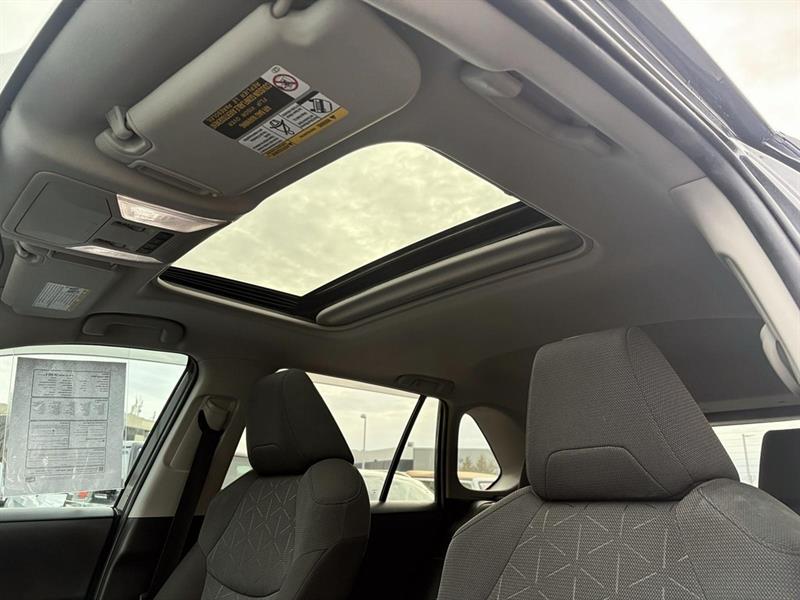 toyota RAV4 2022 - 26