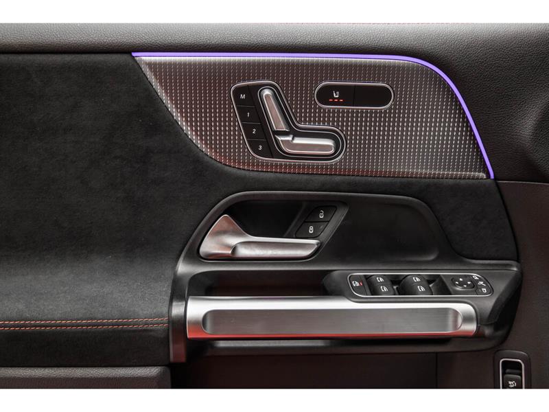 mercedes-benz EQB 2023 - 12