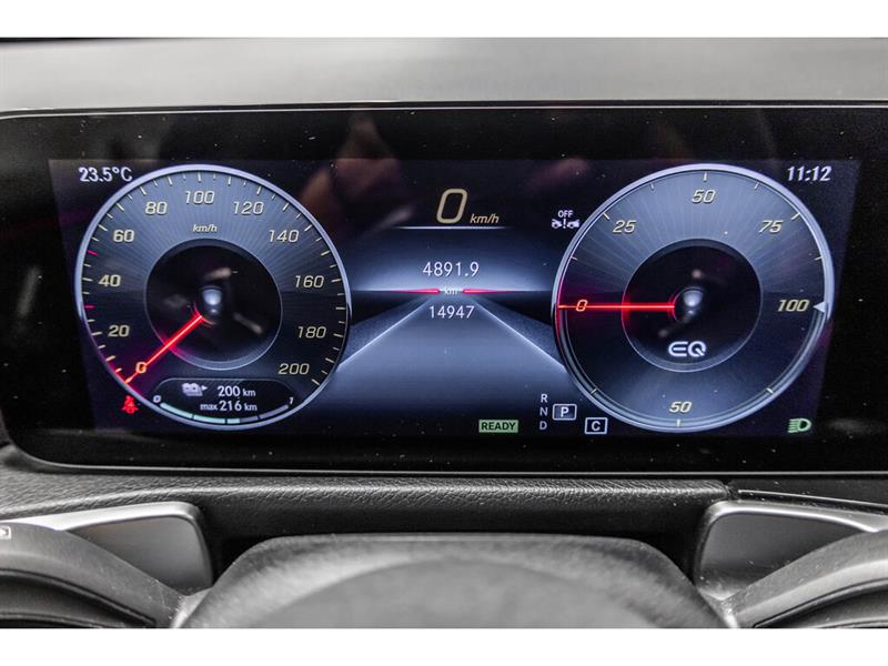 mercedes-benz EQB 2023 - 17