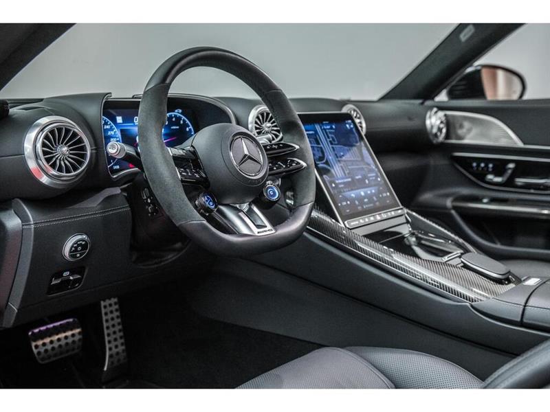 mercedes-benz SL63 AMG 2022 - 17