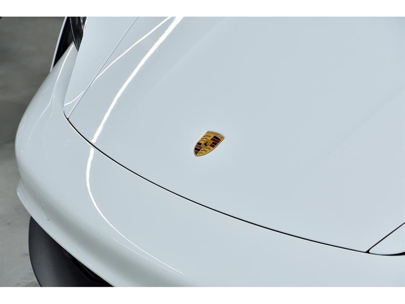 porsche Taycan 2023 - 6