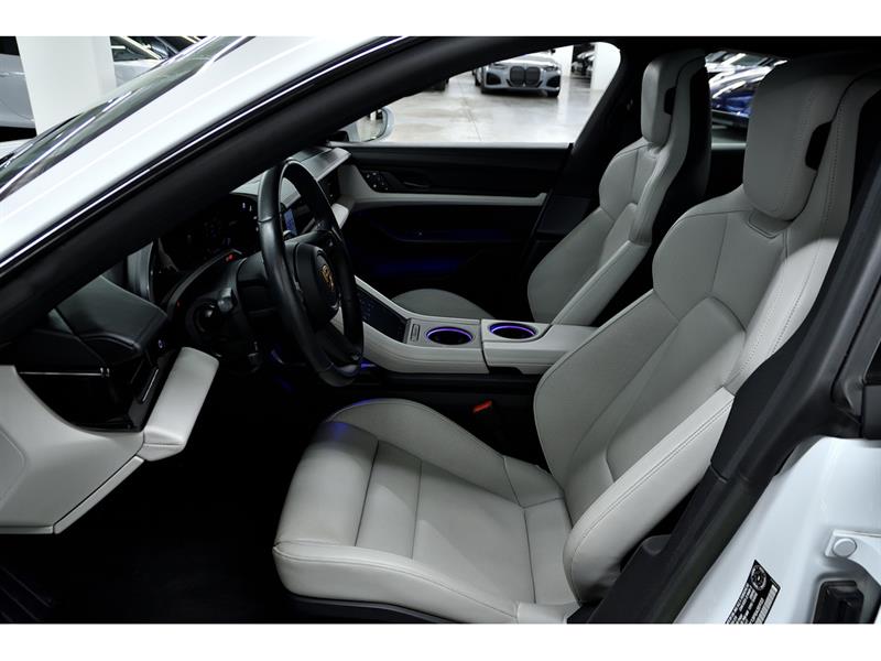 porsche Taycan 2023 - 13