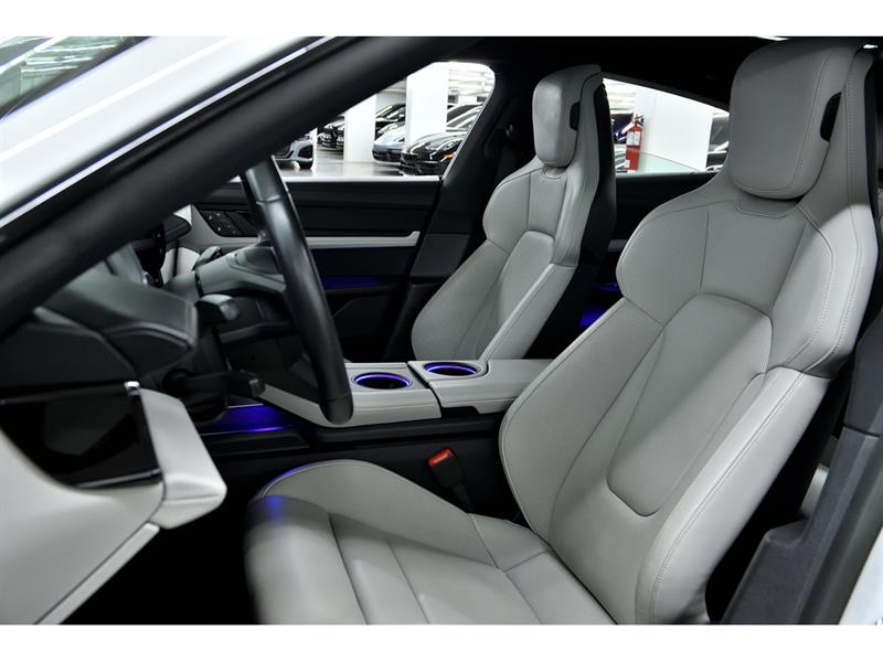 porsche Taycan 2023 - 14