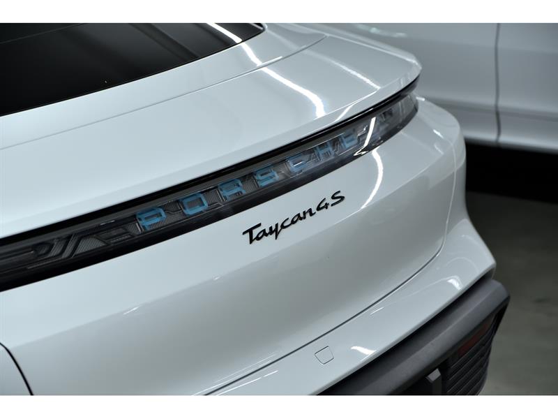 porsche Taycan 2023 - 40