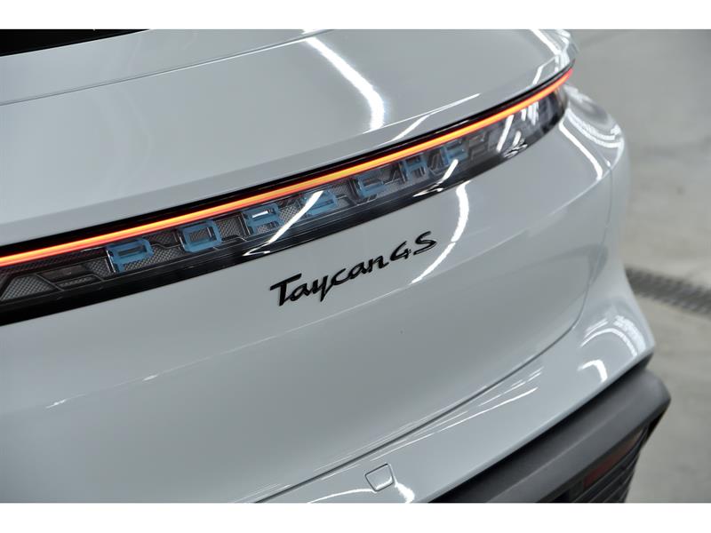 porsche Taycan 2023 - 41