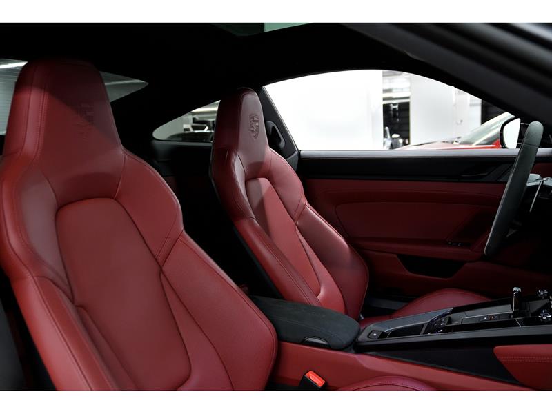 porsche 911 2024 - 36