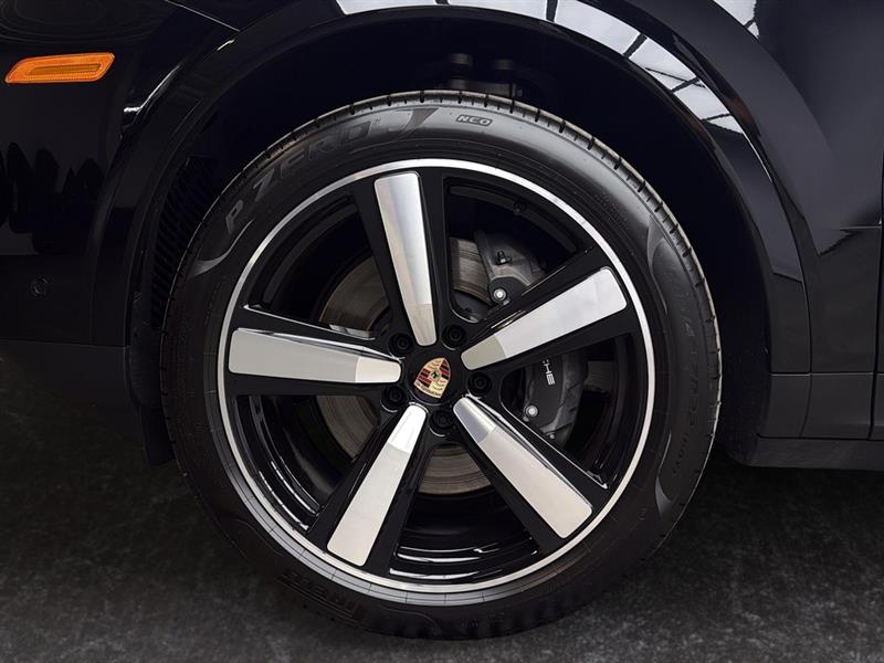 porsche Cayenne 2025 - 11