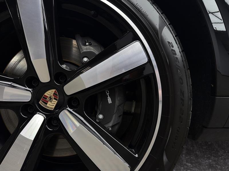 porsche Cayenne 2025 - 12