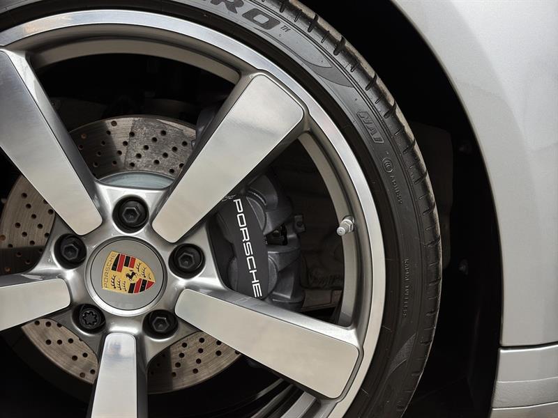 porsche 911 2024 - 12