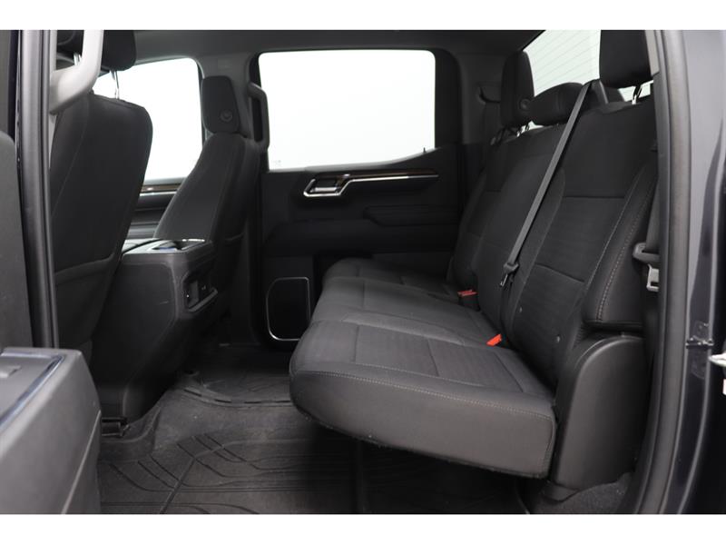 chevrolet Silverado 1500 2023 - 17