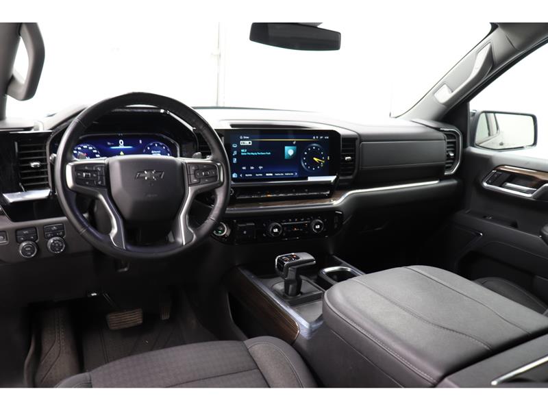 chevrolet Silverado 1500 2023 - 18