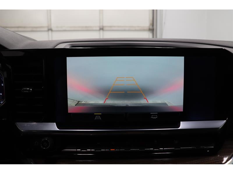 chevrolet Silverado 1500 2023 - 23