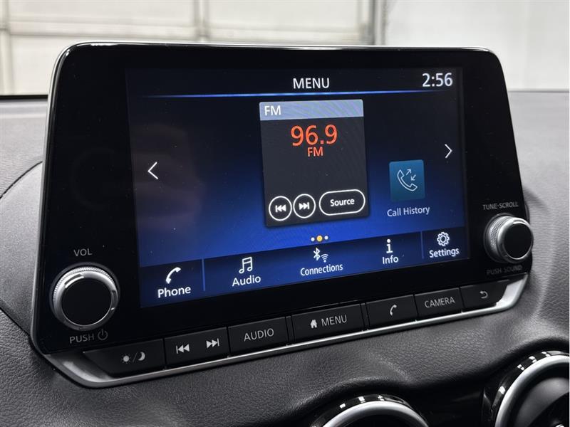 nissan Sentra 2022 - 25