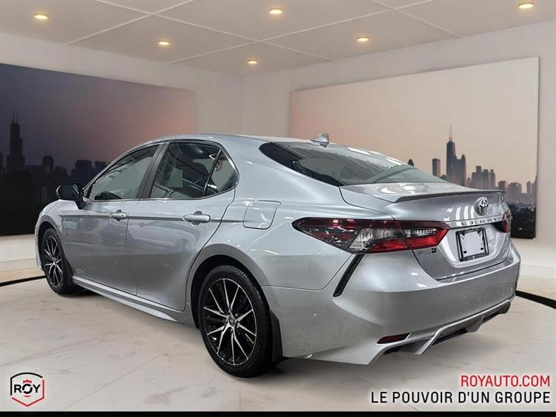 toyota Camry 2021 - 5