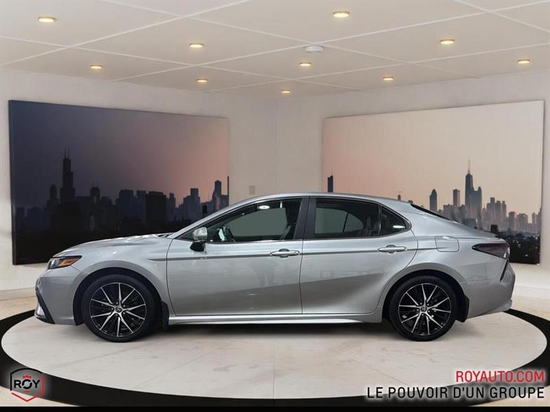 toyota Camry 2021 - 6