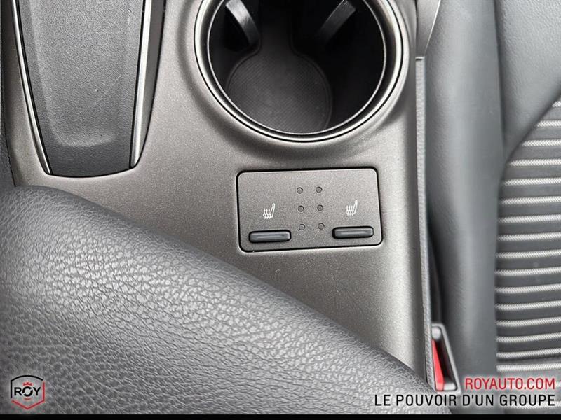 toyota Camry 2021 - 19