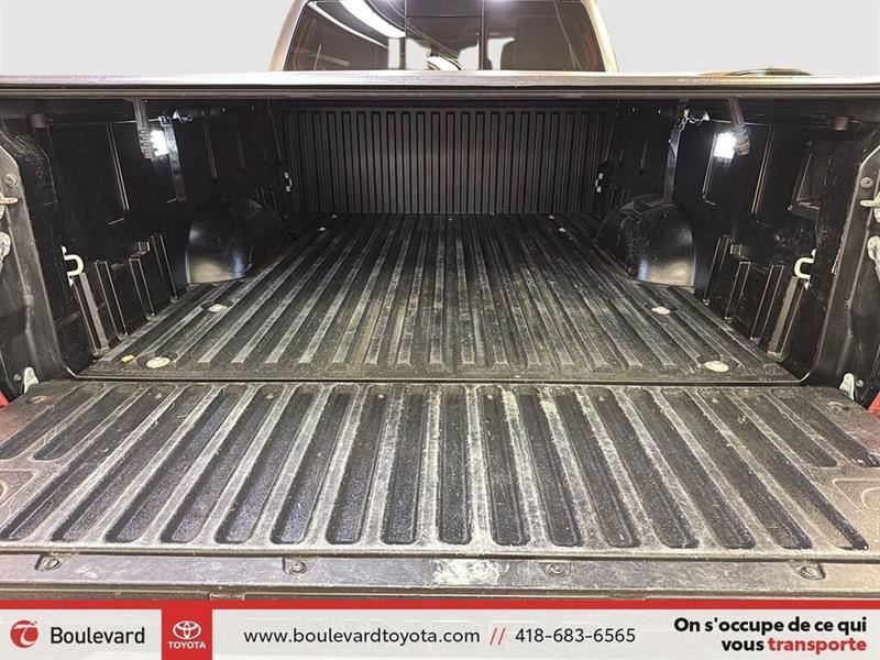 toyota Tundra 2022 - 25