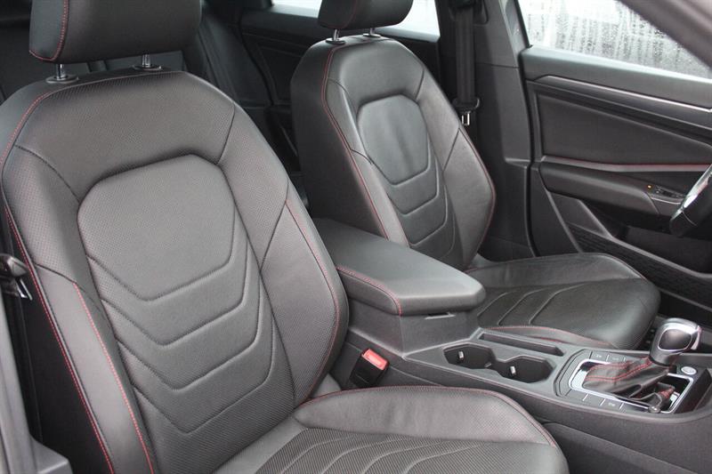 volkswagen Jetta 2021 - 8