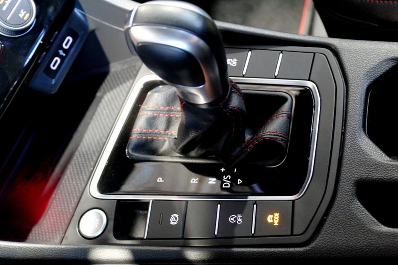 volkswagen Jetta 2021 - 17