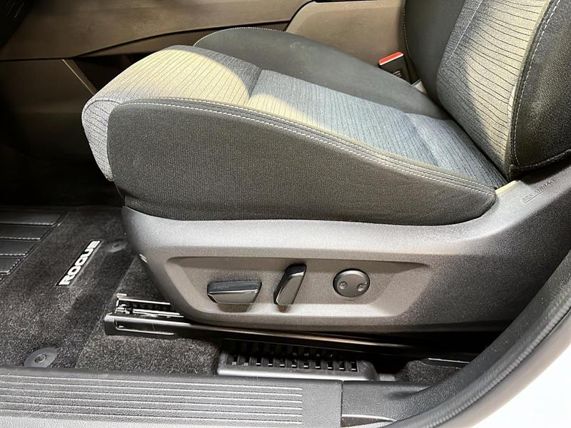 nissan Rogue 2023 - 24