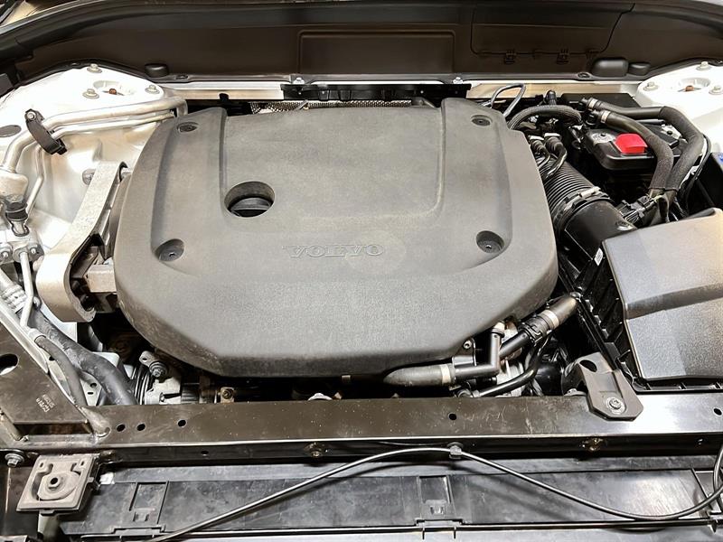 volvo XC60 2023 - 13