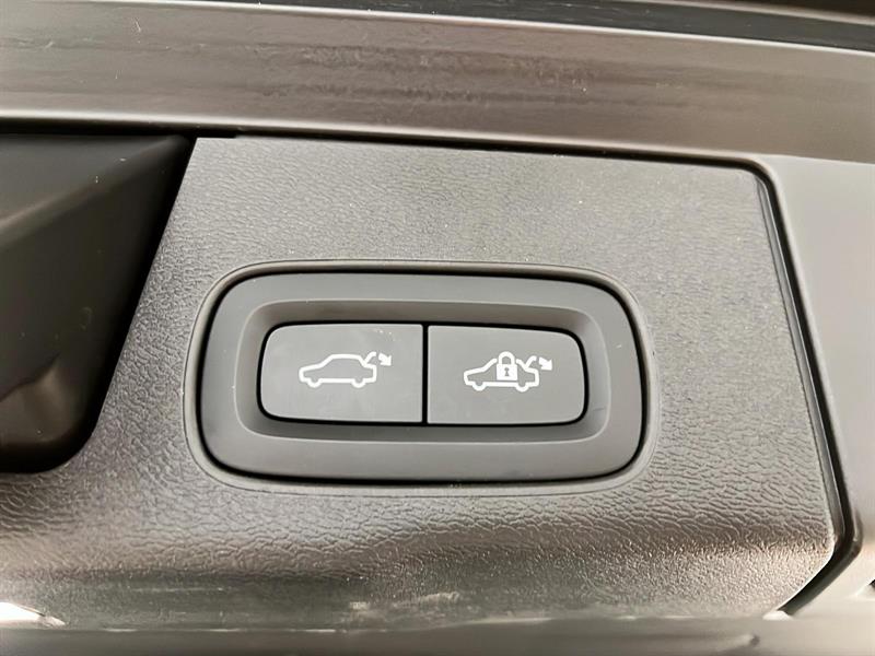 volvo XC60 2023 - 15