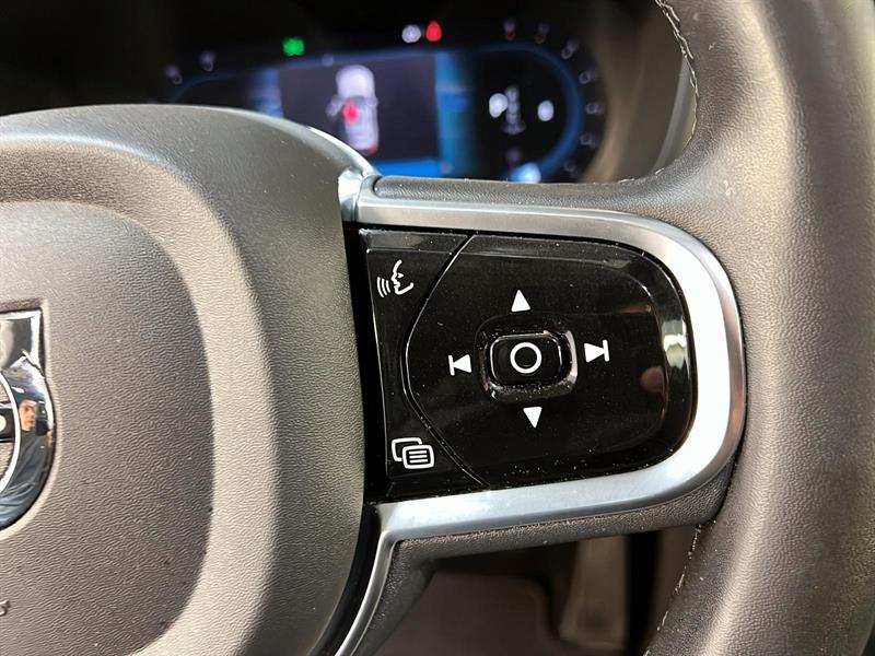 volvo XC60 2023 - 22