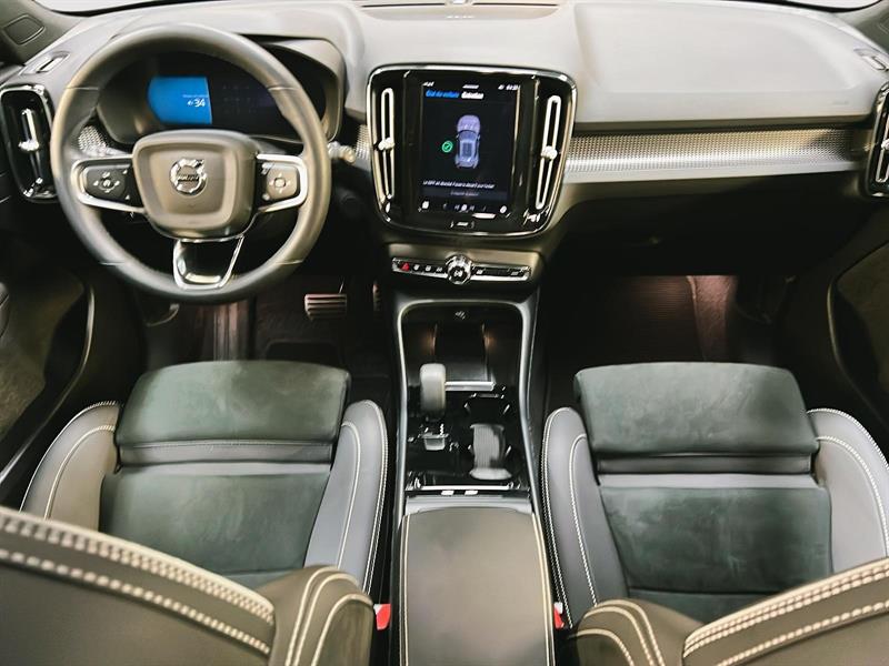 volvo XC40 2022 - 11