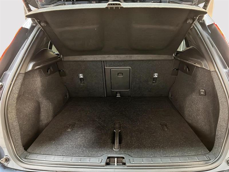 volvo XC40 2022 - 13