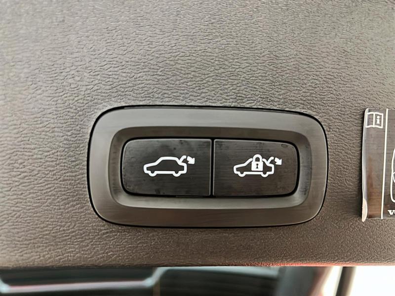 volvo XC40 2022 - 14