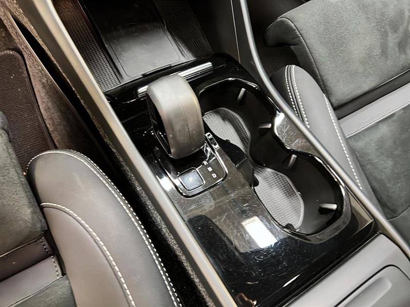 volvo XC40 2022 - 15