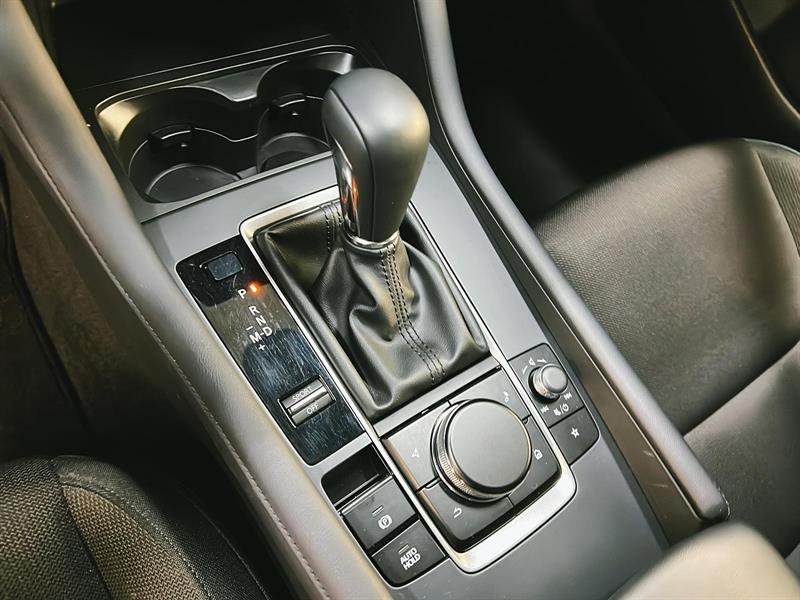 mazda Mazda3 2024 - 13