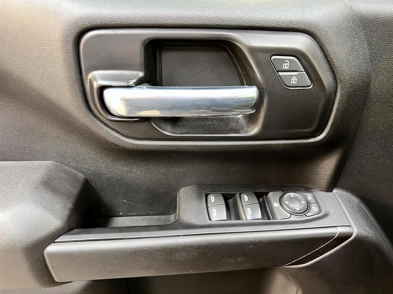 chevrolet Silverado 1500 LTD 2022 - 18