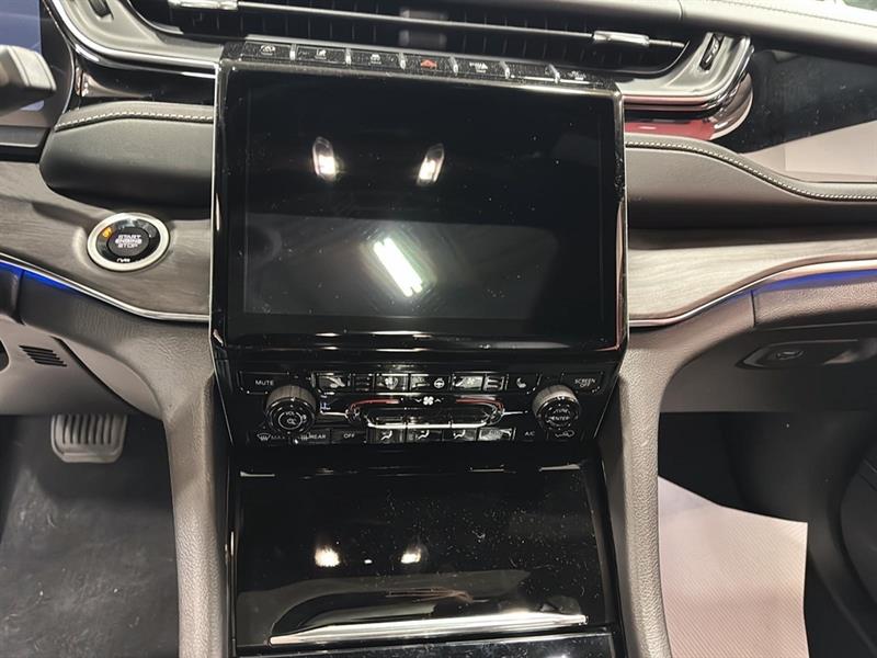 jeep Grand Cherokee 2025 - 11