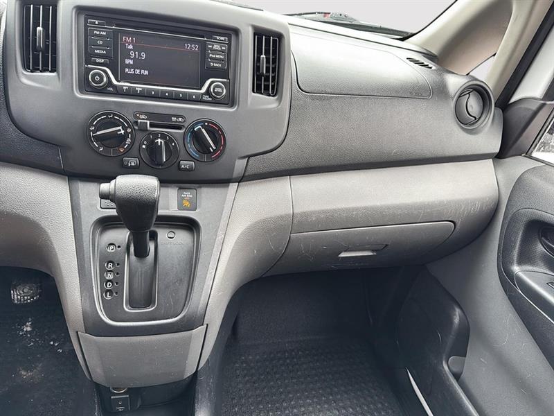 nissan NV200 Compact Cargo 2020 - 10