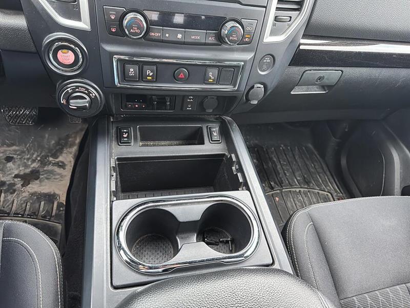 nissan Titan 2018 - 14