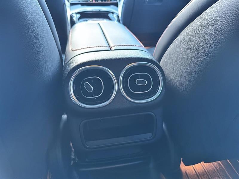 mercedes-benz GLC 2024 - 22