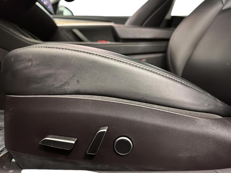 tesla Model 3 2022 - 18