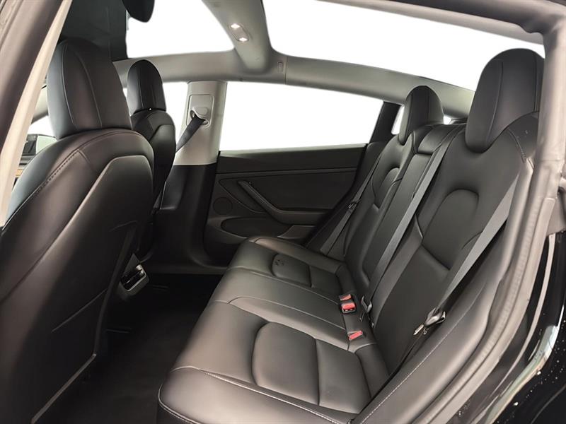 tesla Model 3 2022 - 19