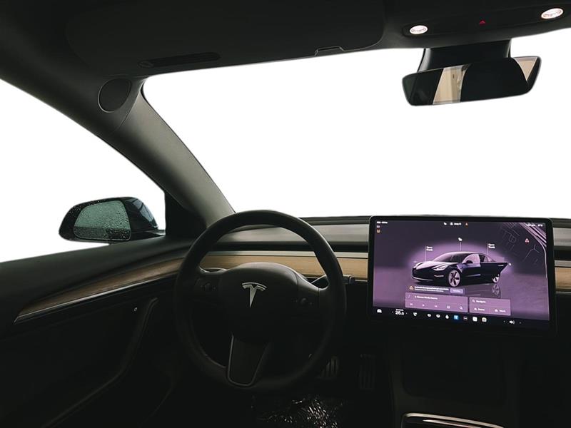 tesla Model 3 2022 - 21