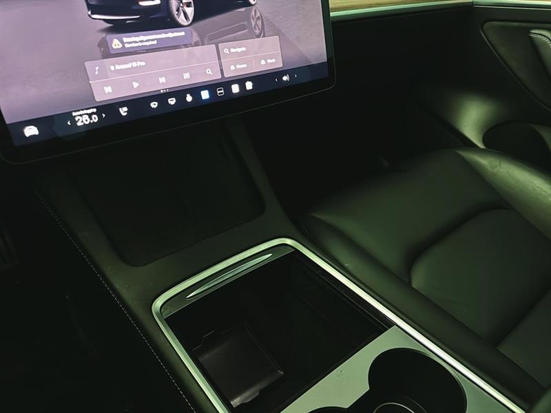 tesla Model 3 2022 - 39