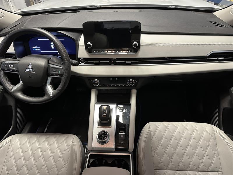 mitsubishi Outlander PHEV 2023 - 4