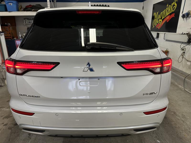 mitsubishi Outlander PHEV 2023 - 24