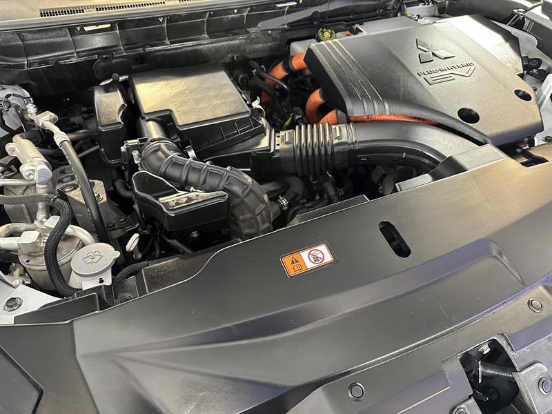 mitsubishi Outlander PHEV 2023 - 27