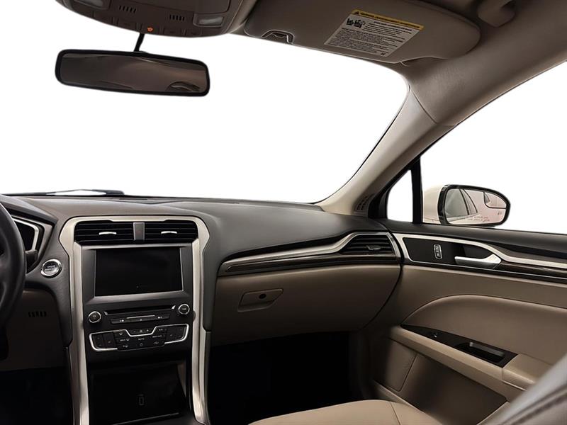 ford Fusion Energi 2017 - 23