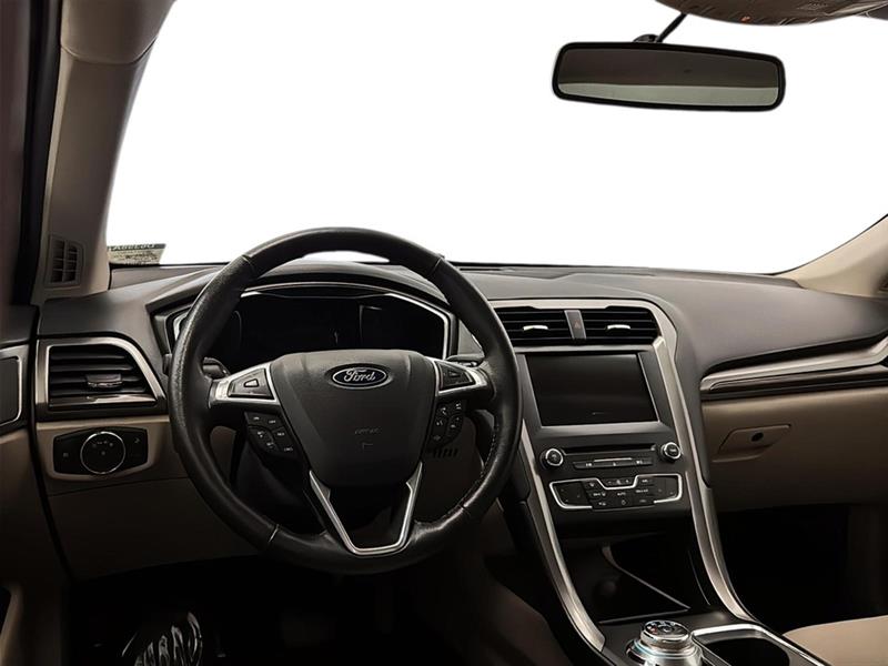 ford Fusion Energi 2017 - 24