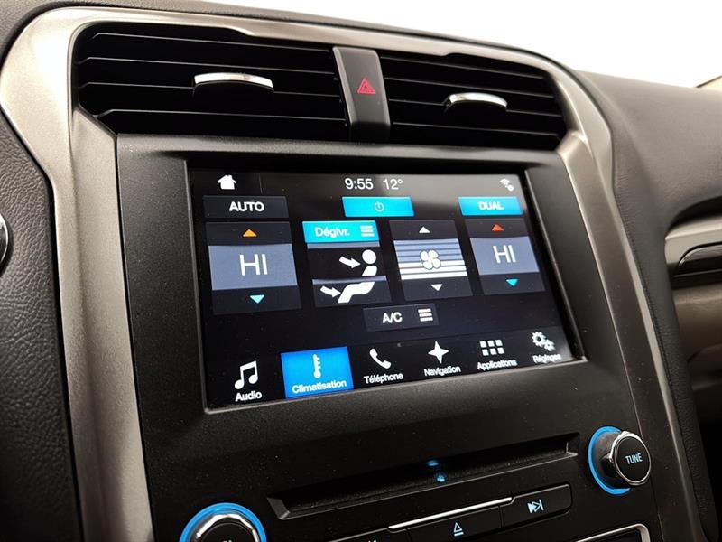 ford Fusion Energi 2017 - 30