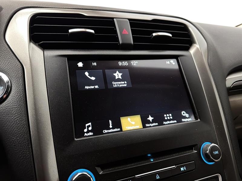 ford Fusion Energi 2017 - 31