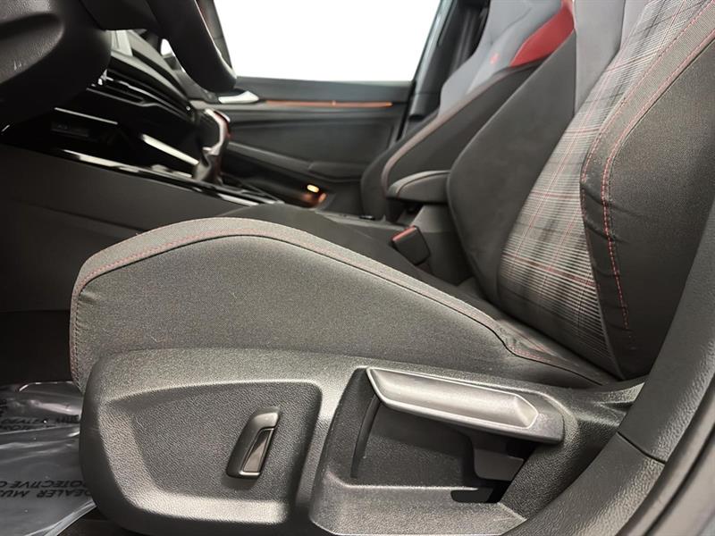 volkswagen Golf 2024 - 18