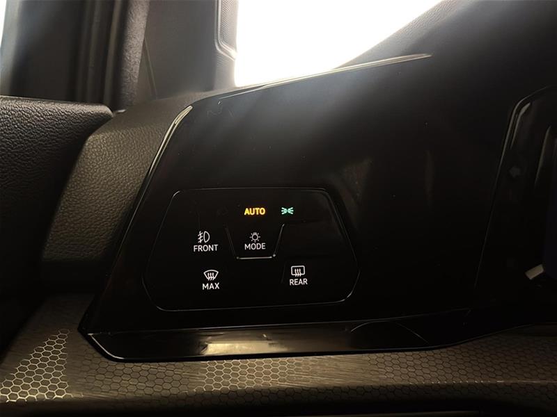 volkswagen Golf 2024 - 26